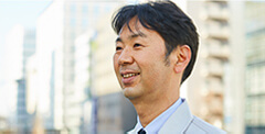 画像:CAREER